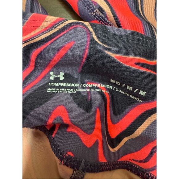 Under Armour Marble Print Compression Leggings with Pocket Size Medium - Picture 6 of 9